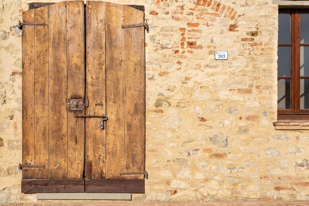 Gh Borgo Pulciano Agriturismo モントーネ エクステリア 写真