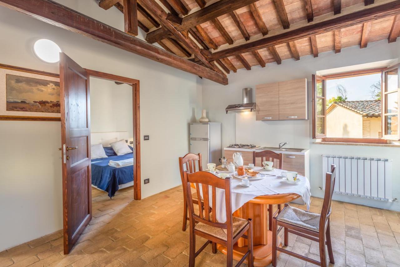 Gh Borgo Pulciano Agriturismo モントーネ エクステリア 写真