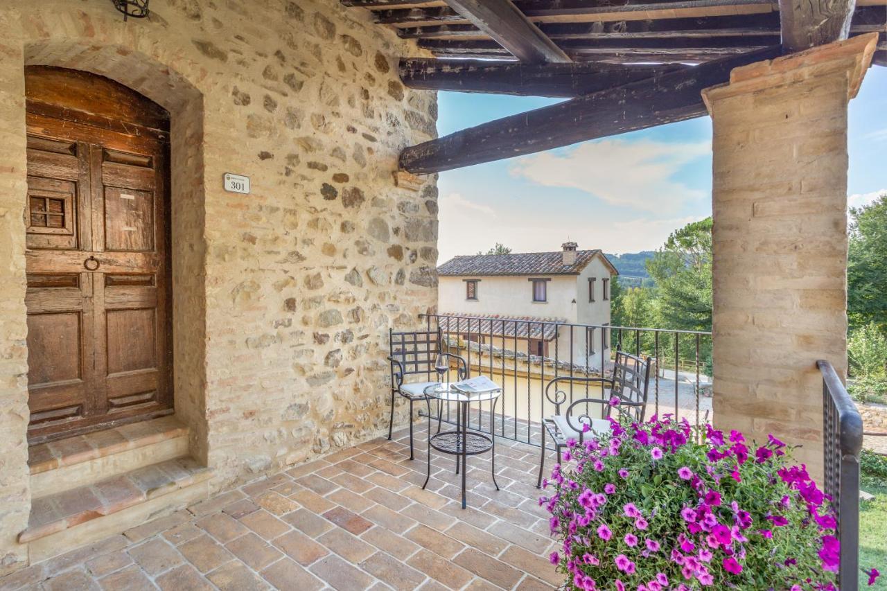 Gh Borgo Pulciano Agriturismo モントーネ エクステリア 写真