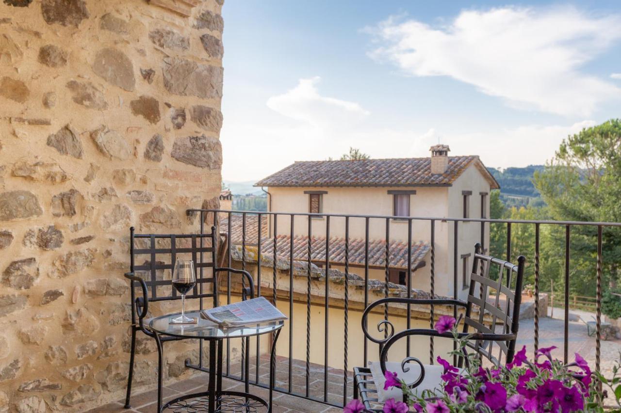 Gh Borgo Pulciano Agriturismo モントーネ エクステリア 写真