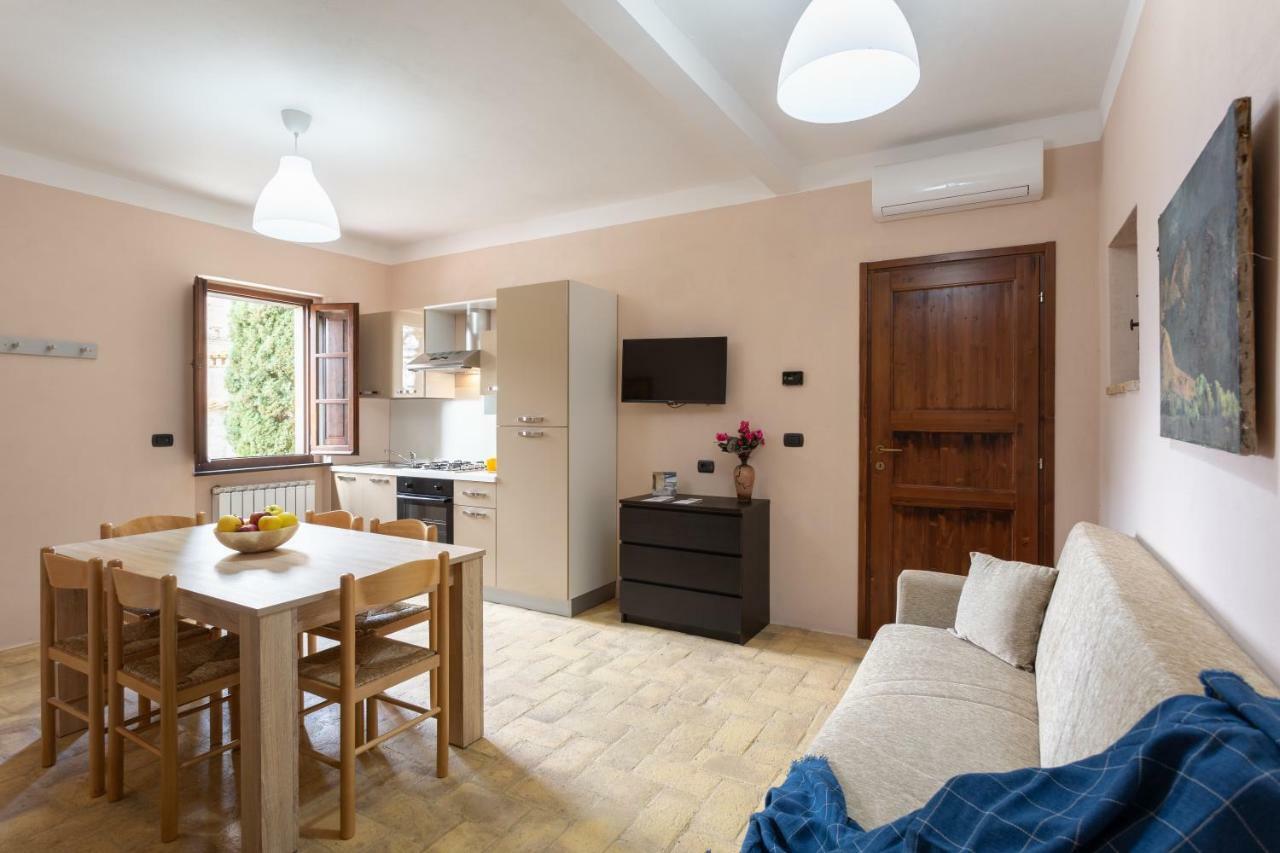 Gh Borgo Pulciano Agriturismo モントーネ エクステリア 写真