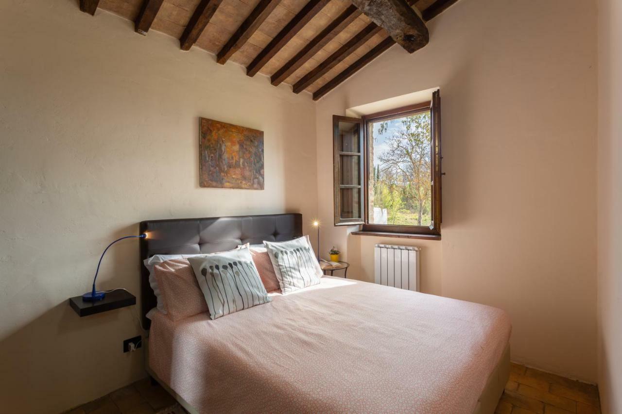 Gh Borgo Pulciano Agriturismo モントーネ エクステリア 写真