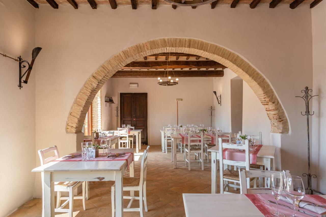 Gh Borgo Pulciano Agriturismo モントーネ エクステリア 写真